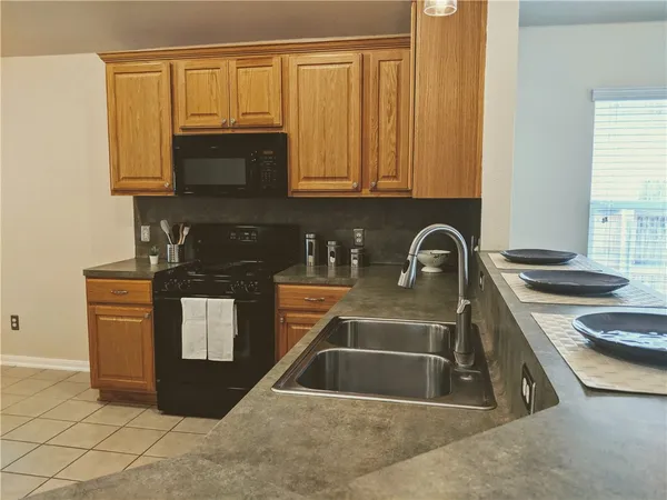 $1,900 | 2720 Granite Creek Drive, Leander, TX 78641