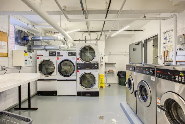 $340,000 | 210-15 23rd Avenue, Unit 3C | Bay Terrace