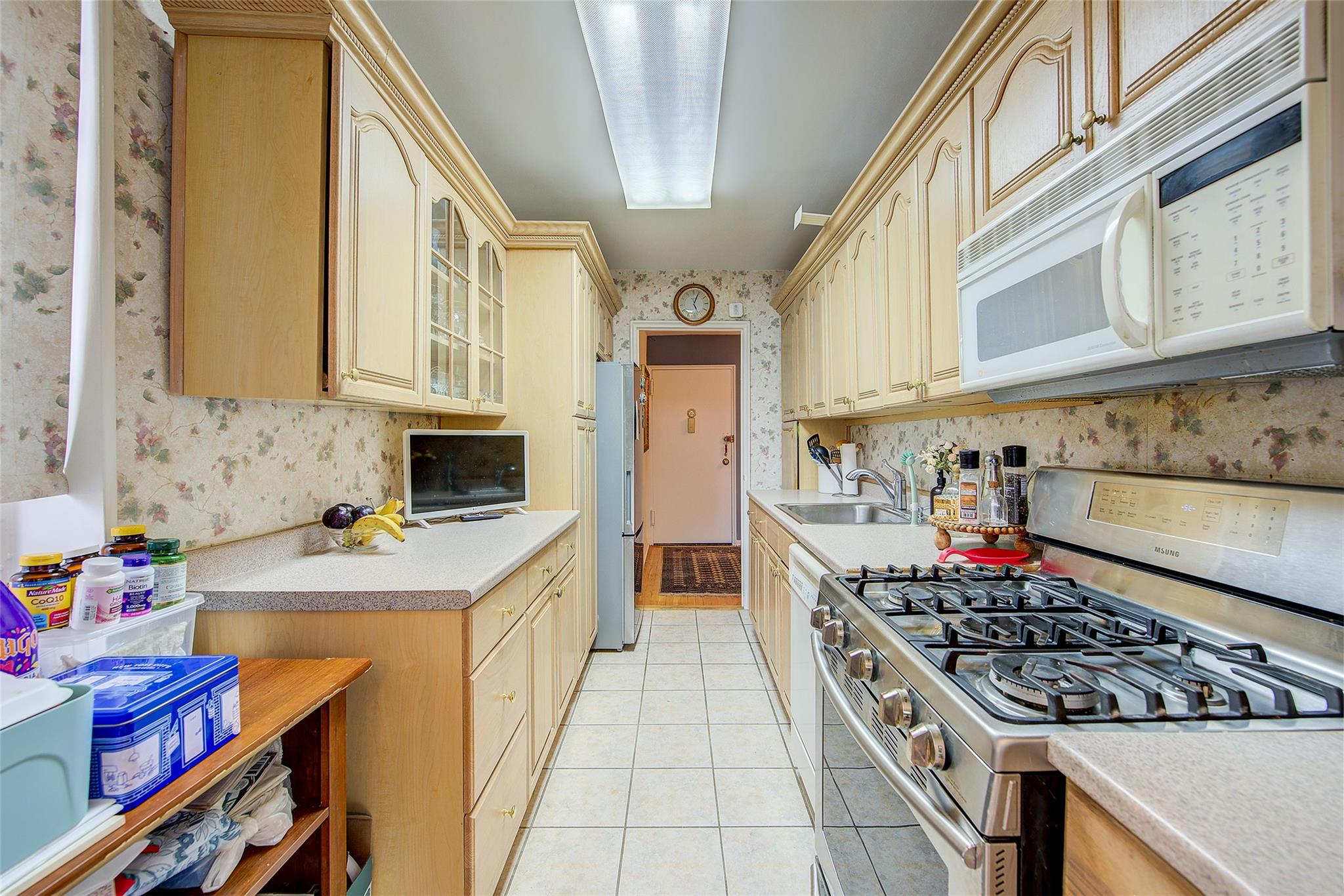 210-15 23rd Avenue, Unit 3C Queens, NY 11360 - Photo 7 of 12