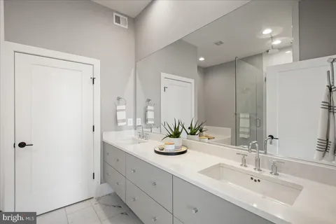 $1,725,000 | 44645 Danvers Terrace, Ashburn, VA 20147