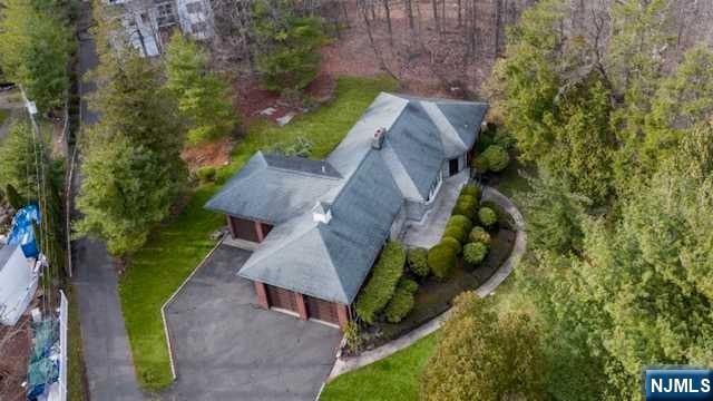 35 Old Dock Road Alpine, NJ 07620 - Photo 2 of 23 an aerial view of a house