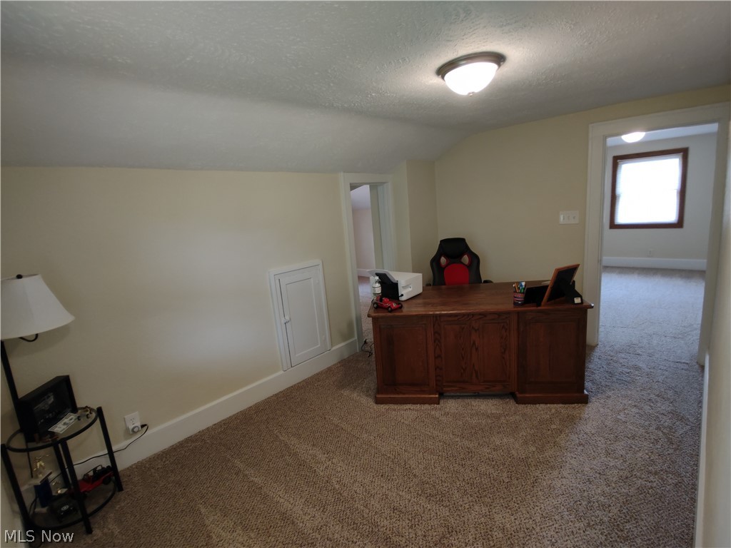 96 Viall Road Youngstown, OH 44515 - Photo 31 of 35 Gallery Image 31