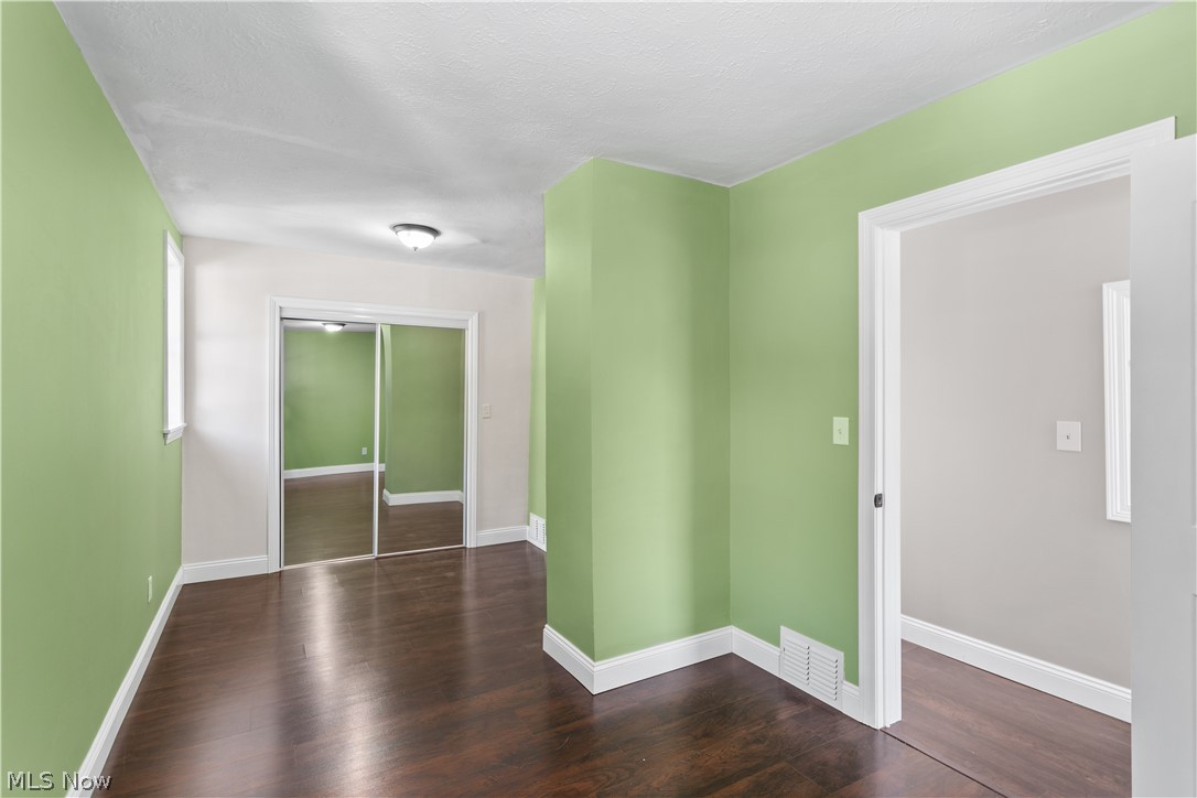 9372 Stonington Road Parma Heights, OH 44130 - Photo 21 of 25