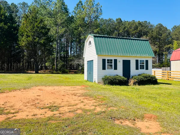 $2,100 | 405 Peeks Crossing Drive, Senoia, GA 30276