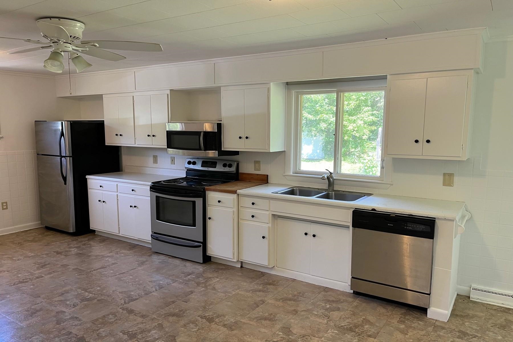 13 Park Court Rutland, VT 05701 - Photo 16 of 28