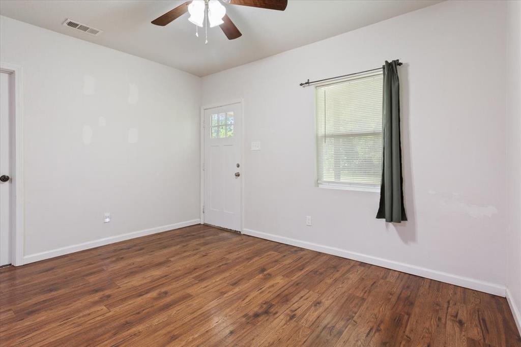 3109 North 20th Street Waco, TX 76708 - Photo 5 of 24