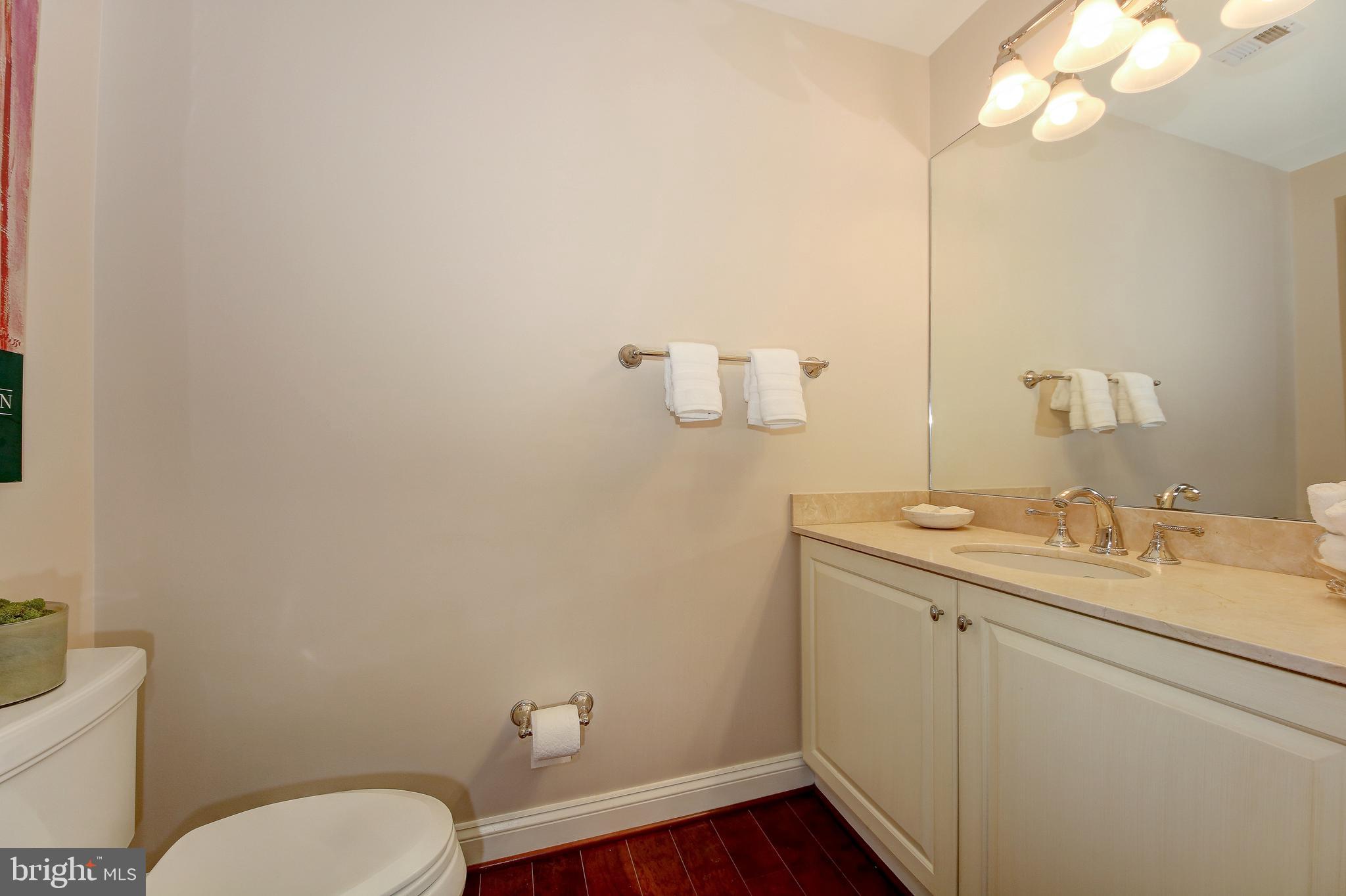 2501 Wisconsin Avenue Northwest, Unit 108 Washington, DC 20007 - Photo 3 of 31 Powder Room
