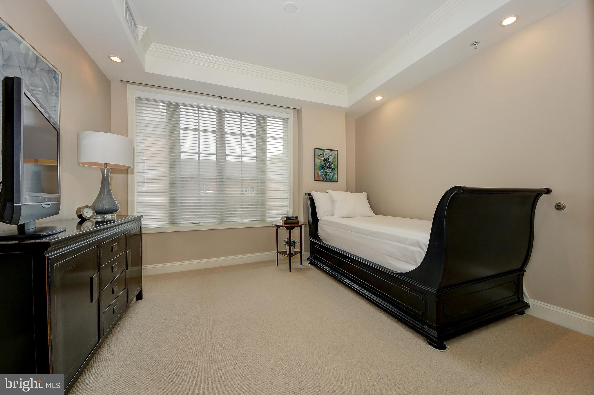 2501 Wisconsin Avenue Northwest, Unit 108 Washington, DC 20007 - Photo 21 of 31 Second Bedroom