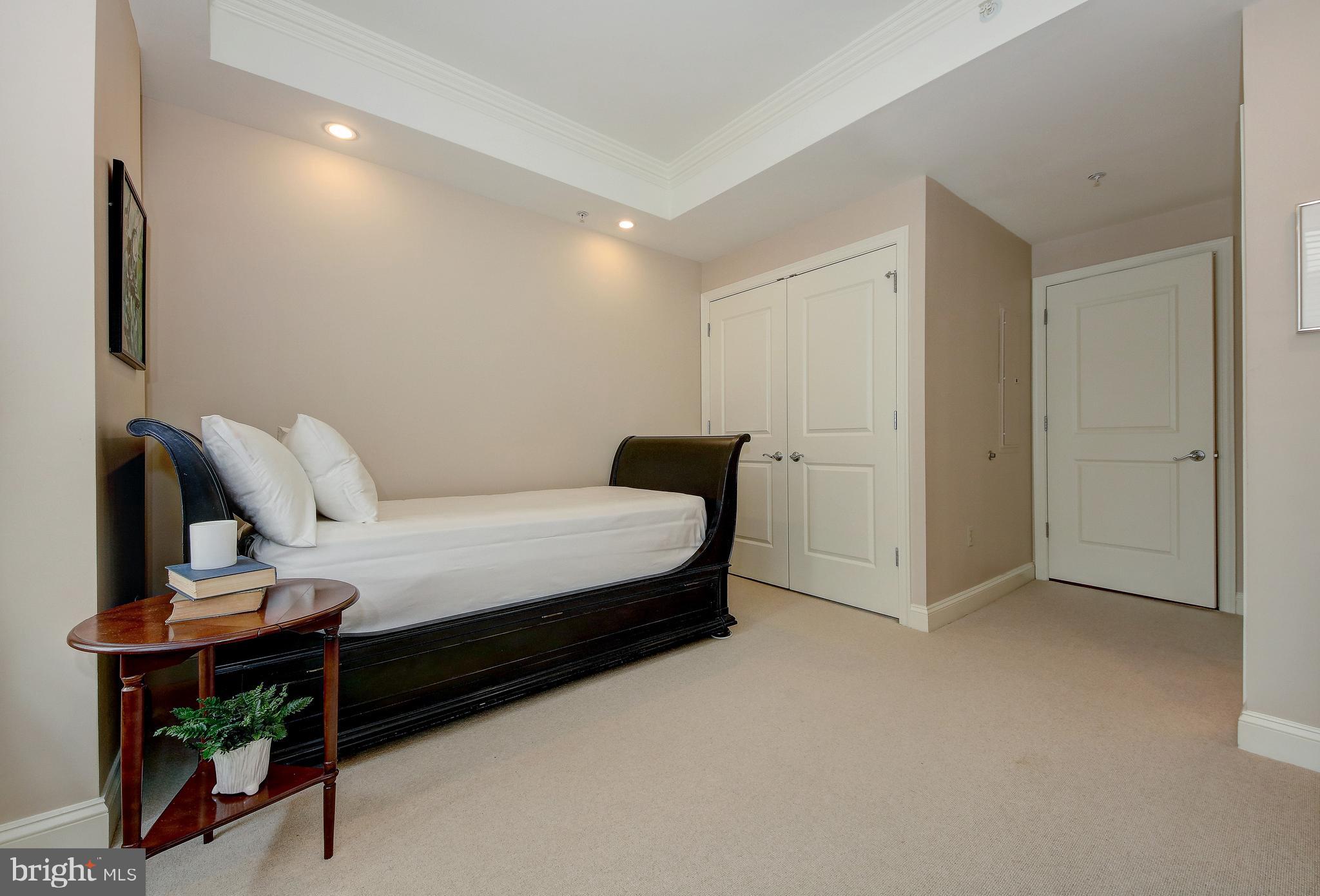 2501 Wisconsin Avenue Northwest, Unit 108 Washington, DC 20007 - Photo 22 of 31 Second Bedroom