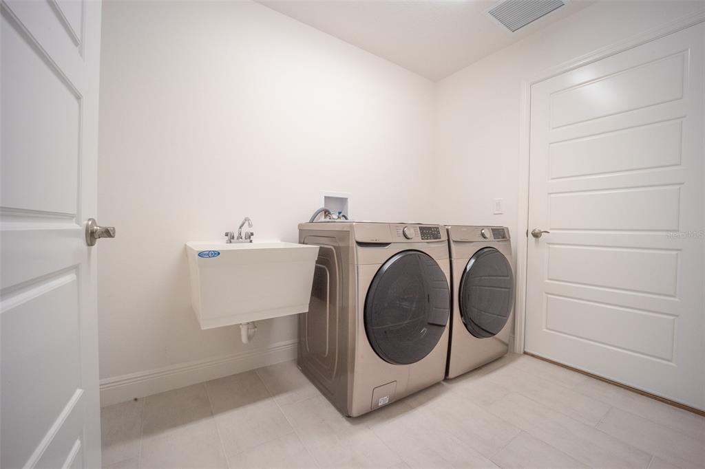 858 Bowden Road The Villages, FL 32163 - Photo 14 of 16