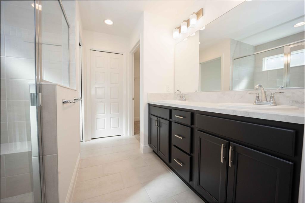 858 Bowden Road The Villages, FL 32163 - Photo 10 of 16