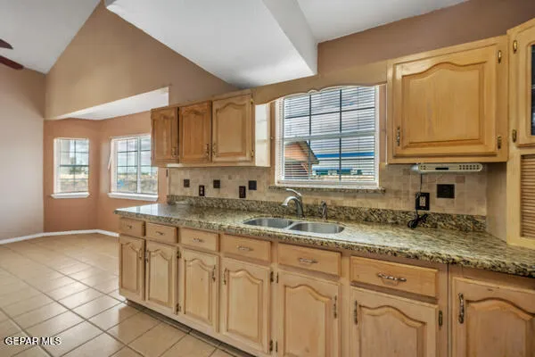 $249,900 | 9813 La Morenita Circle, El Paso, TX 79927