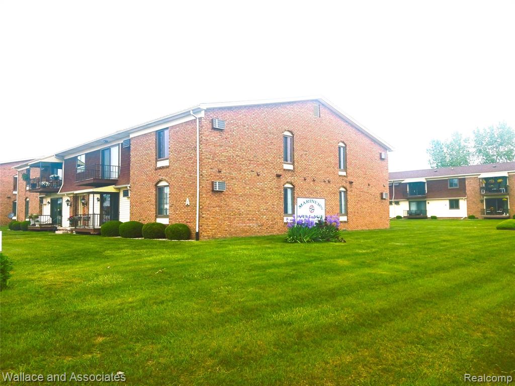 1900 River Road Road, Unit 2 Marysville, MI 48040 - Photo 1 of 24 Gallery Image 1