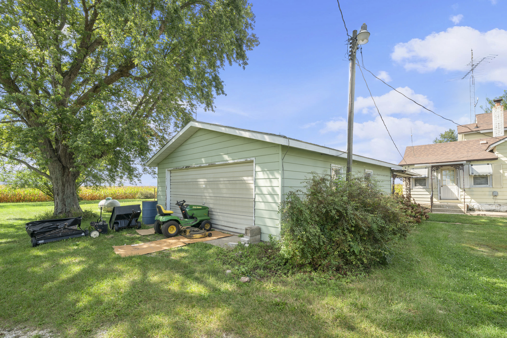 2012 North 45th Road Leland, IL 60531 - Photo 16 of 36
