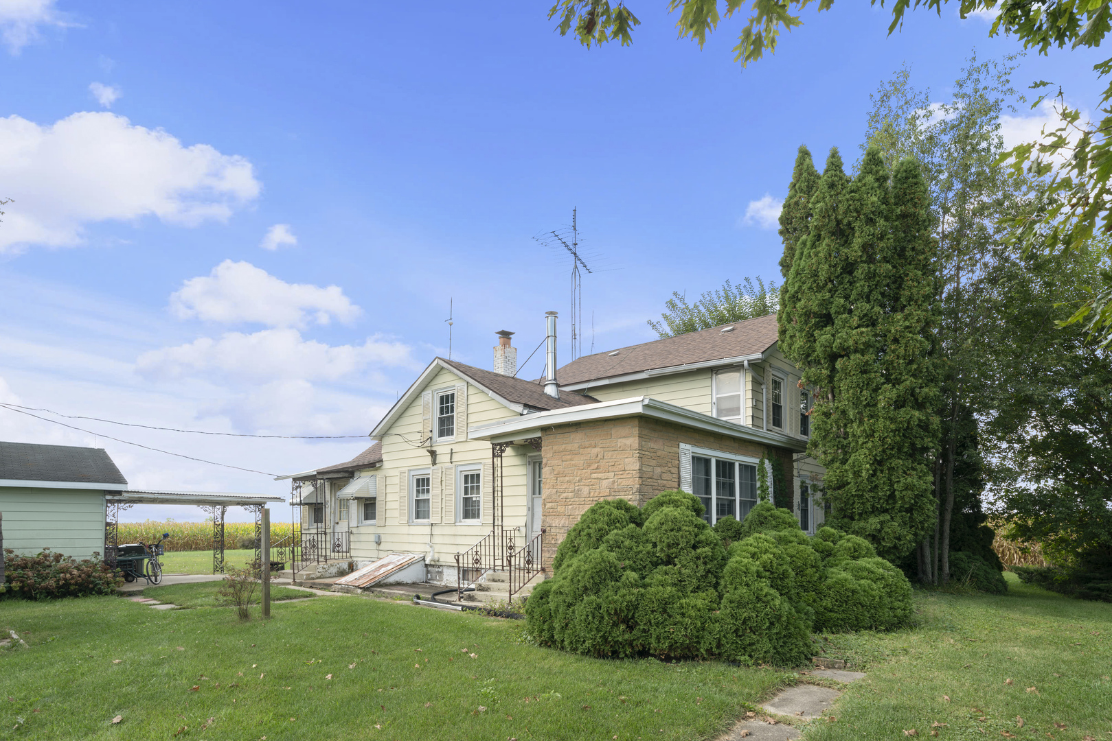 2012 North 45th Road Leland, IL 60531 - Photo 34 of 36