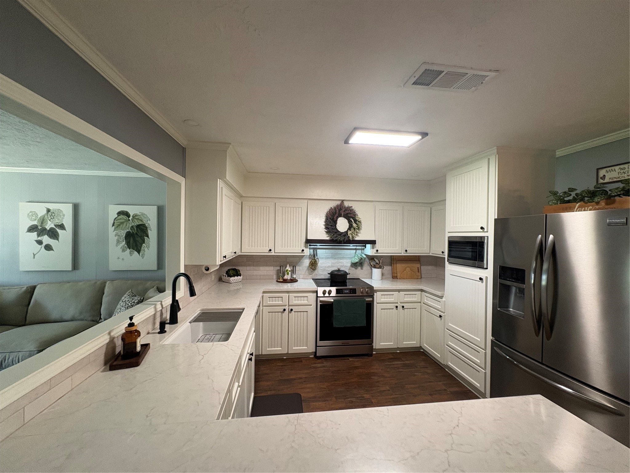1011 Lee Road Columbus, TX 78934 - Photo 10 of 32 Gallery Image 10