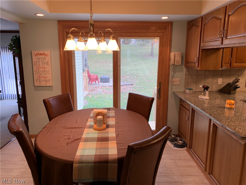 1799 May Road Mogadore, OH 44260 - Photo 7 of 31 Eat in Kitchen