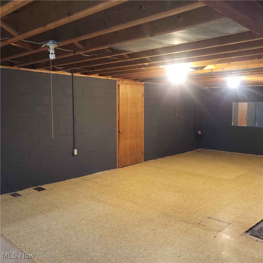 45200 Middle Ridge Road Amherst, OH 44001 - Photo 24 of 30 Gallery Image 24