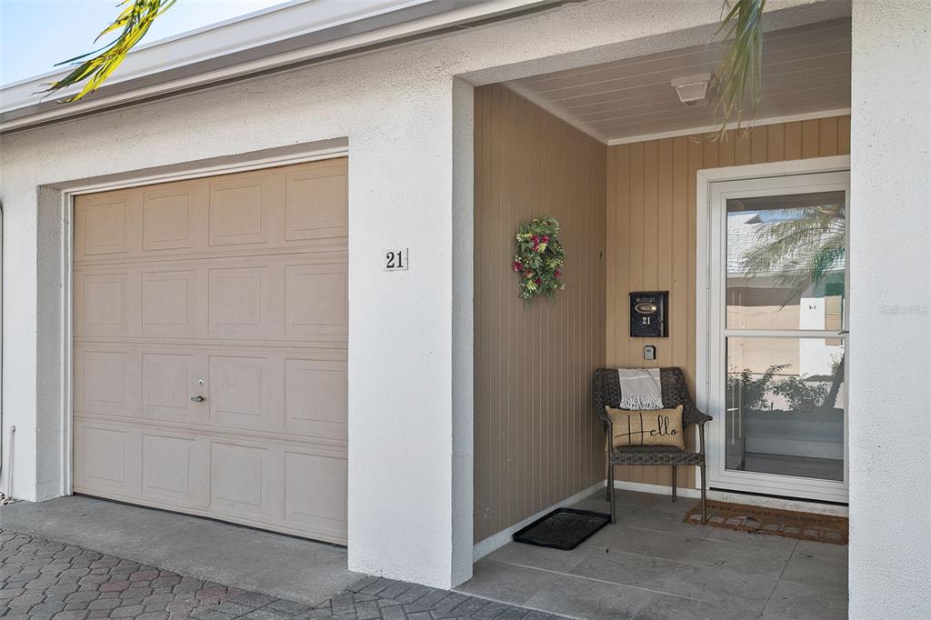 6300 Midnight Pass Road, Unit 21 Sarasota, FL 34242 - Photo 5 of 30 a view of an empty room