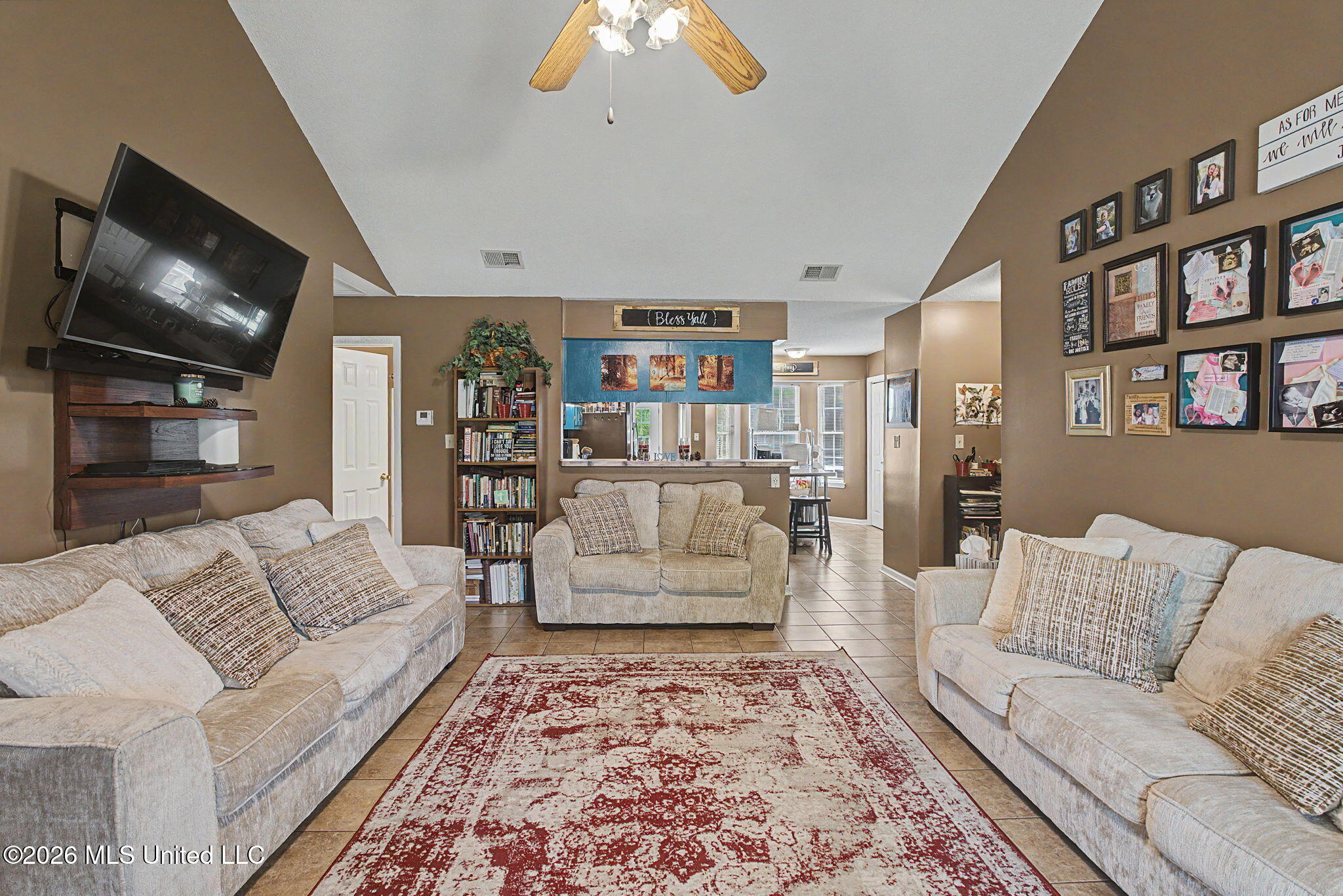2938 Connor Reed Drive Horn Lake, MS 38637 - Photo 10 of 31 10-web-or-mls-2938 Connor Reed Dr-9