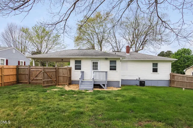 $1,635 | 515 Forrest Street, Hillsborough, NC 27278