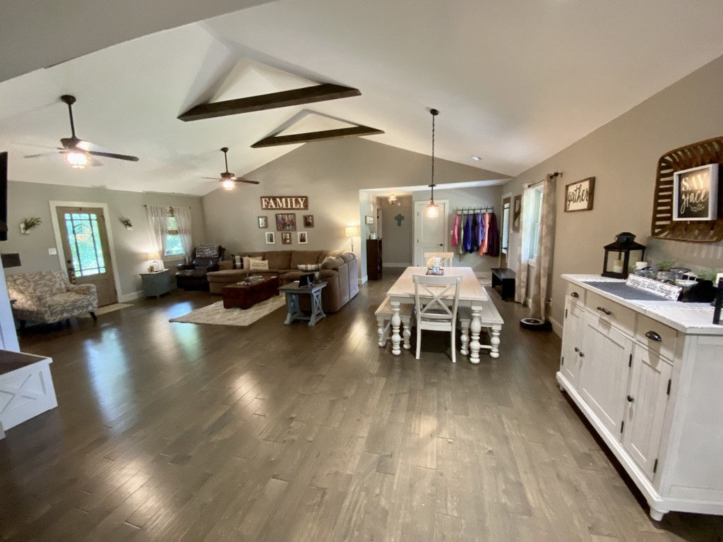 560 Butler Bridge Road Portland, TN 37148 - Photo 3 of 26 a dining room with furniture and wooden floor