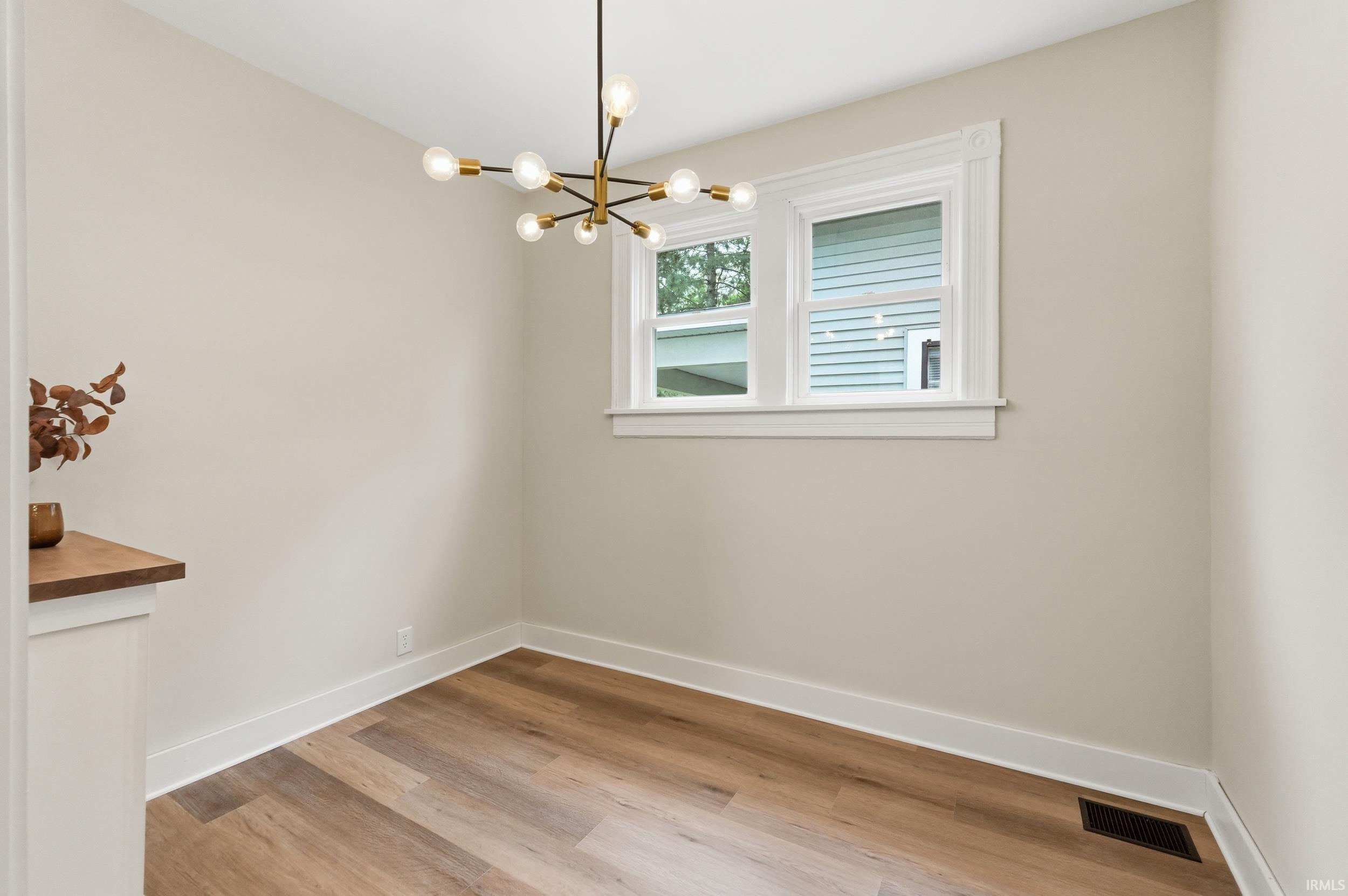 229 Center Street Fort Wayne, IN 46808 - Photo 15 of 36