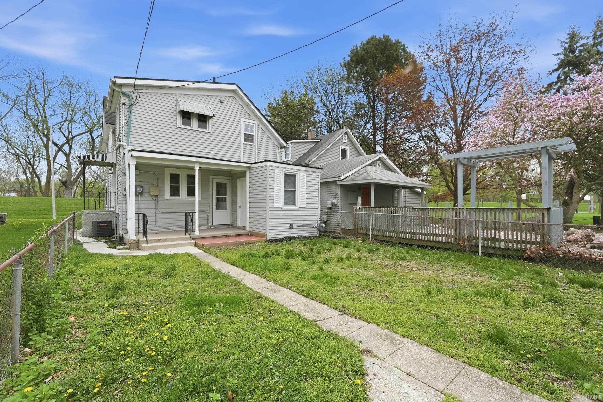 229 Center Street Fort Wayne, IN 46808 - Photo 34 of 36