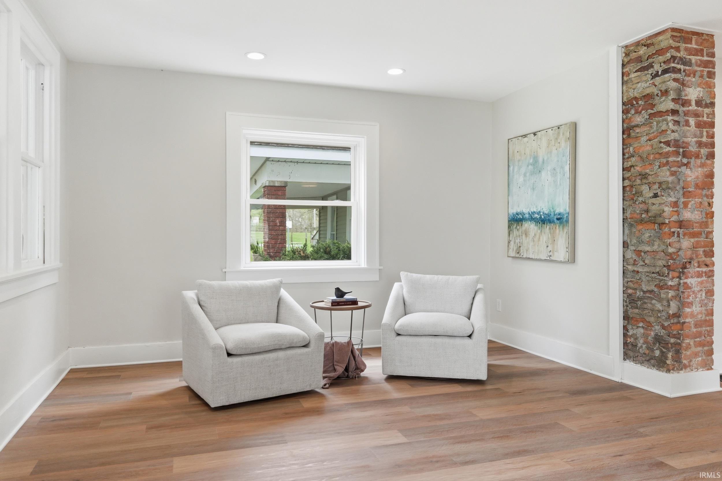 229 Center Street Fort Wayne, IN 46808 - Photo 9 of 36