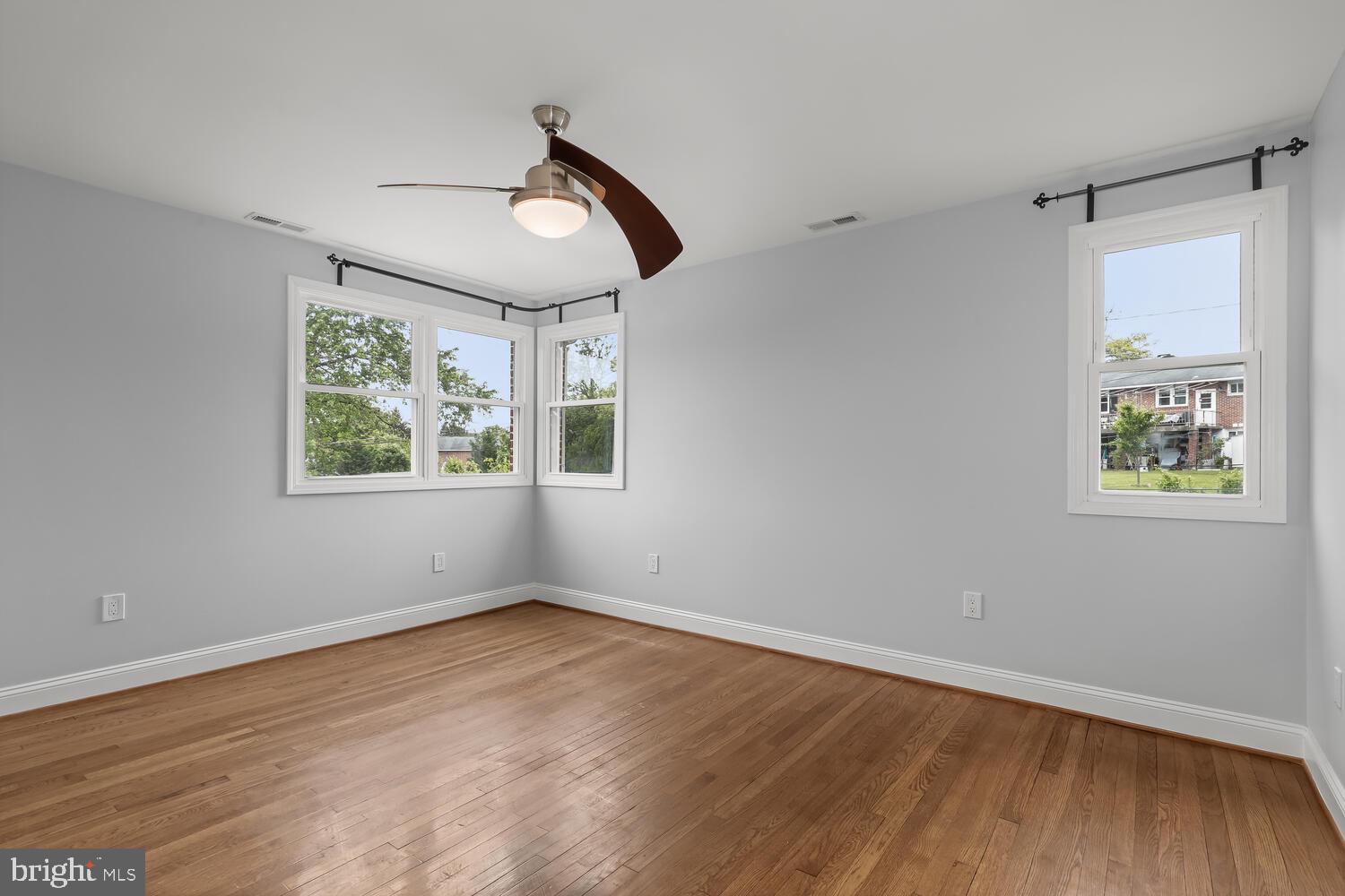 208 Meadowvale Road Lutherville-Timonium, MD 21093 - Photo 18 of 42 Primary Bedroom Suite