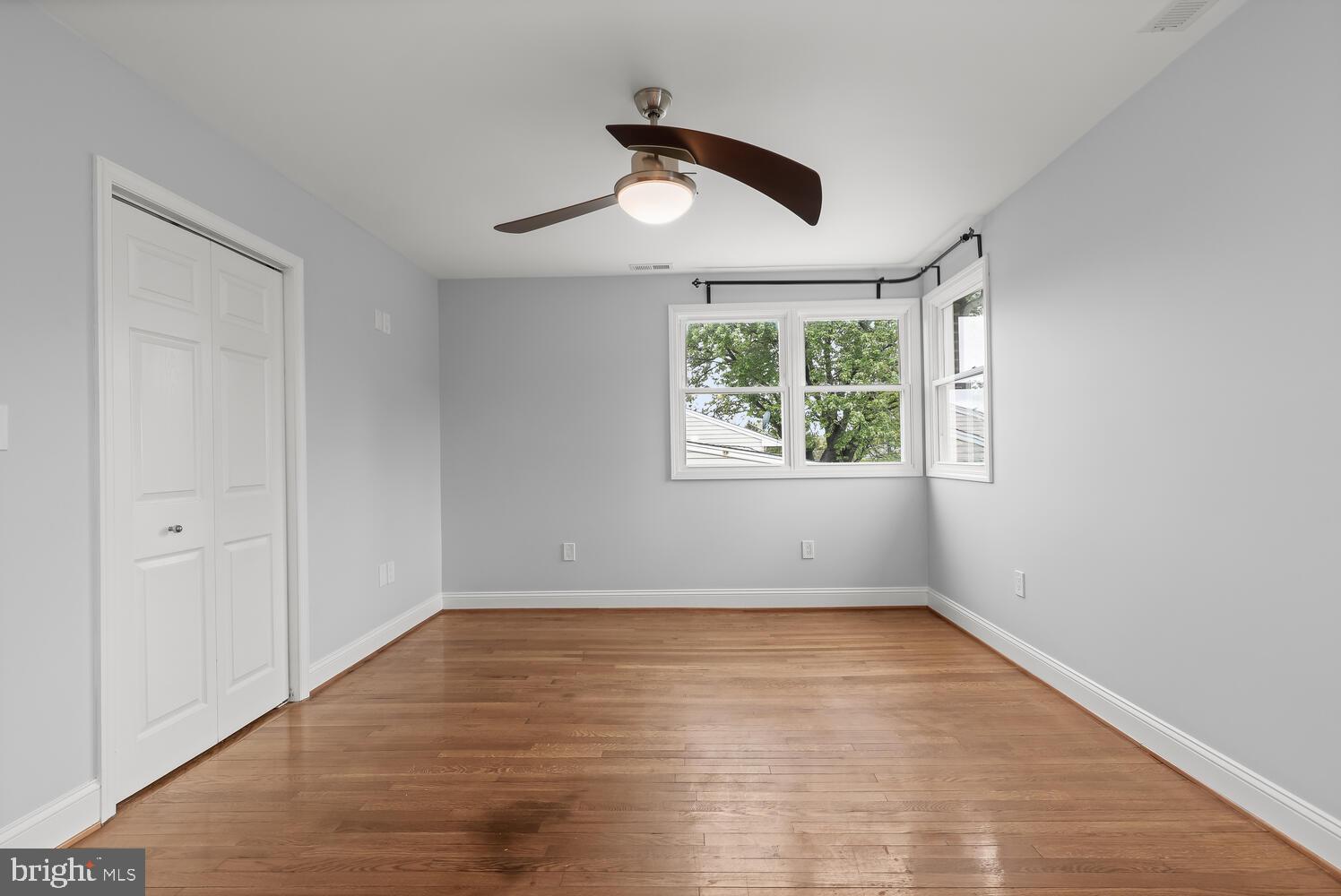 208 Meadowvale Road Lutherville-Timonium, MD 21093 - Photo 19 of 42 Primary Bedroom Suite