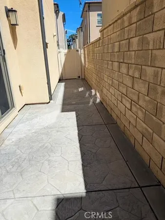 a view of washer and dryer in a utility room