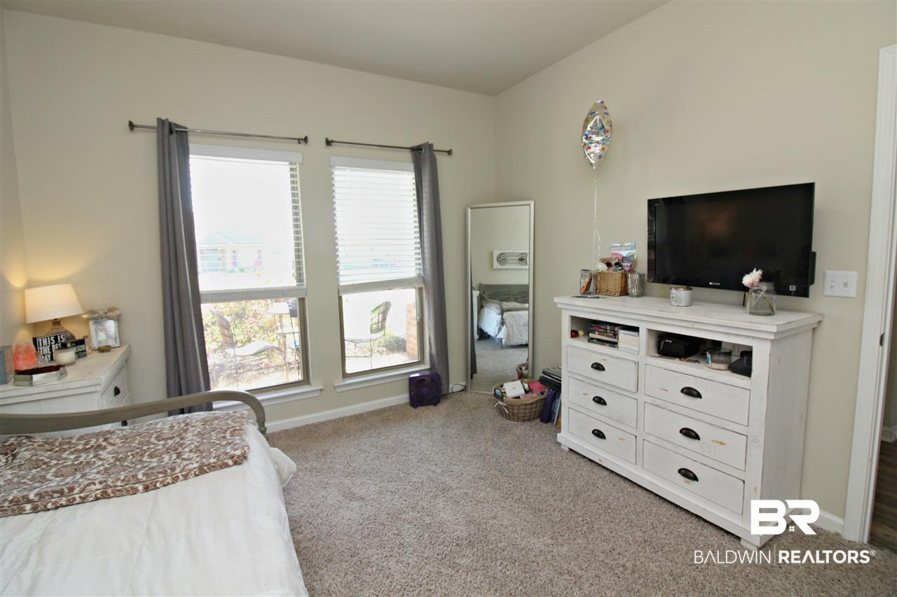 9150 Pembrook Loop Fairhope, AL 36532 - Photo 17 of 34