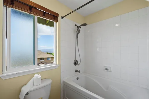 $4,200 | 7 Kaloapelu Way, Unit 4B, Wailuku, HI 96793