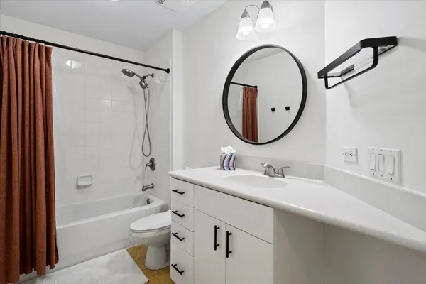 $4,200 | 7 Kaloapelu Way, Unit 4B, Wailuku, HI 96793