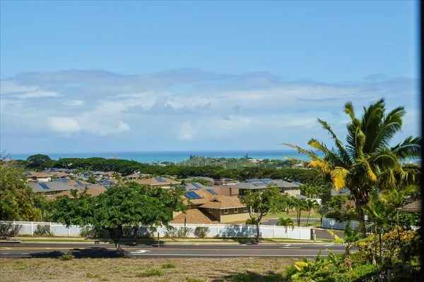 $4,200 | 7 Kaloapelu Way, Unit 4B, Wailuku, HI 96793