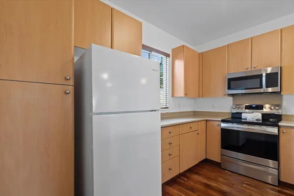 $4,200 | 7 Kaloapelu Way, Unit 4B, Wailuku, HI 96793