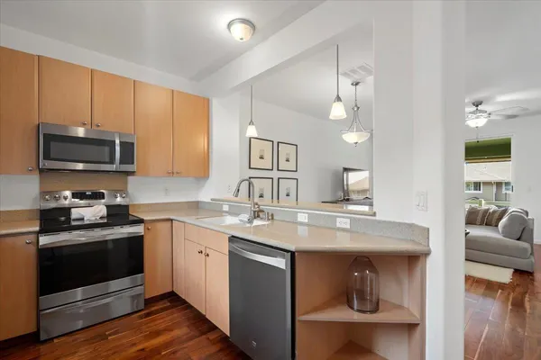 $4,200 | 7 Kaloapelu Way, Unit 4B, Wailuku, HI 96793