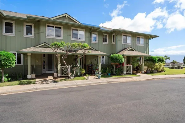 $4,200 | 7 Kaloapelu Way, Unit 4B, Wailuku, HI 96793