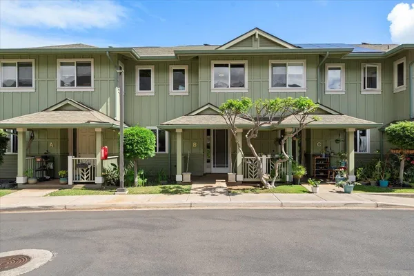 $4,200 | 7 Kaloapelu Way, Unit 4B, Wailuku, HI 96793