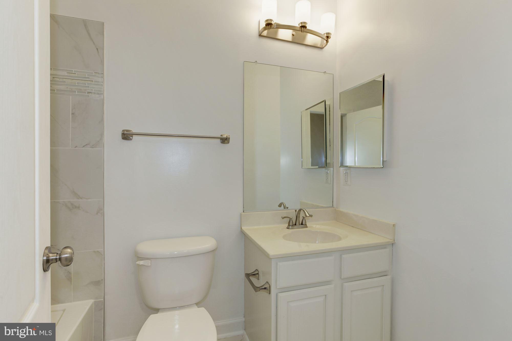 3342 Castle Ridge Circle, Unit 5 Silver Spring, MD 20904 - Photo 22 of 29 Bath
