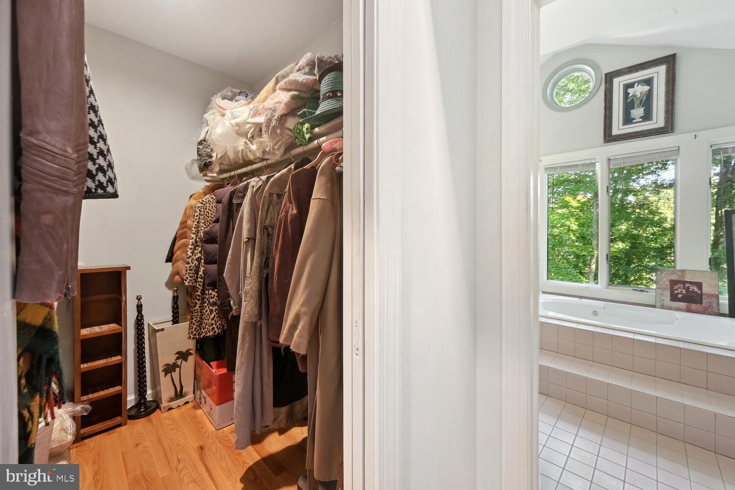 6205 Poe Road Bethesda, MD 20817 - Photo 25 of 44 Walk-in Closet