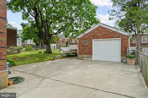 $425,000 | 917 East Durham Street, Philadelphia, PA 19150