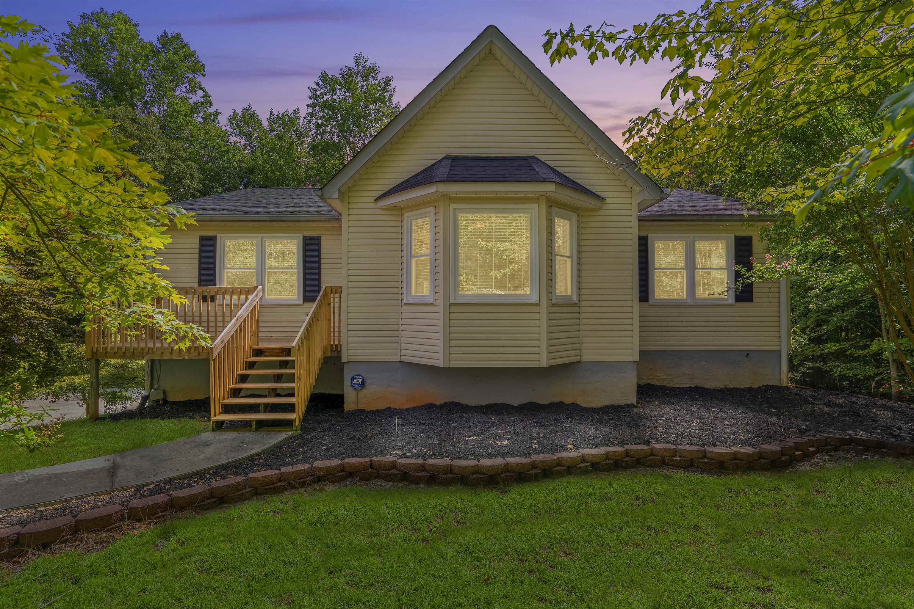 404 Ridgeway Court Easley, SC 29640 - Photo 1 of 35