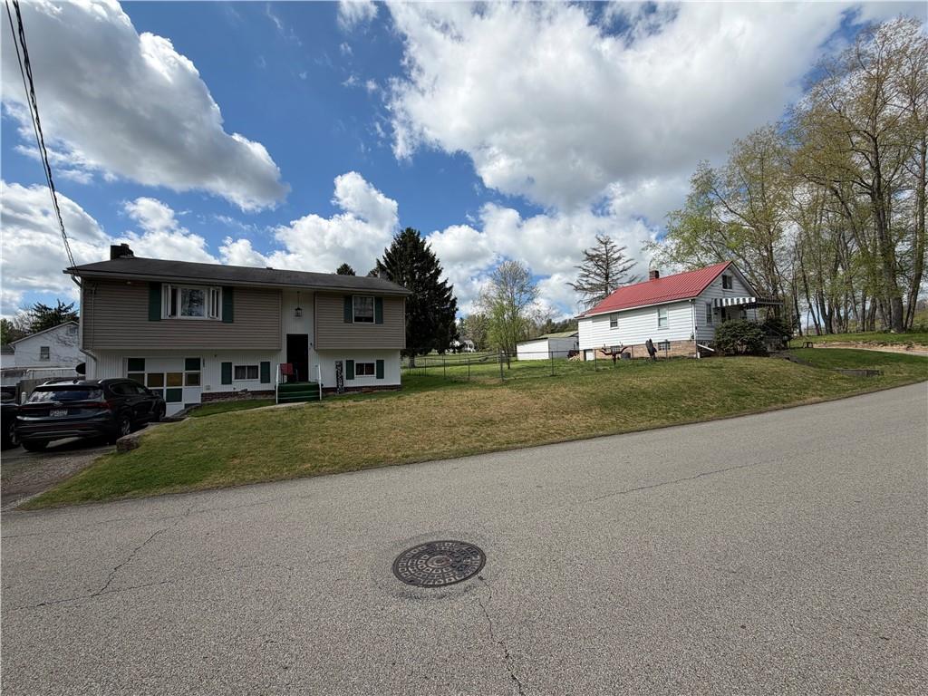 1081 Main Street Republic, PA 15475 - Photo 4 of 26