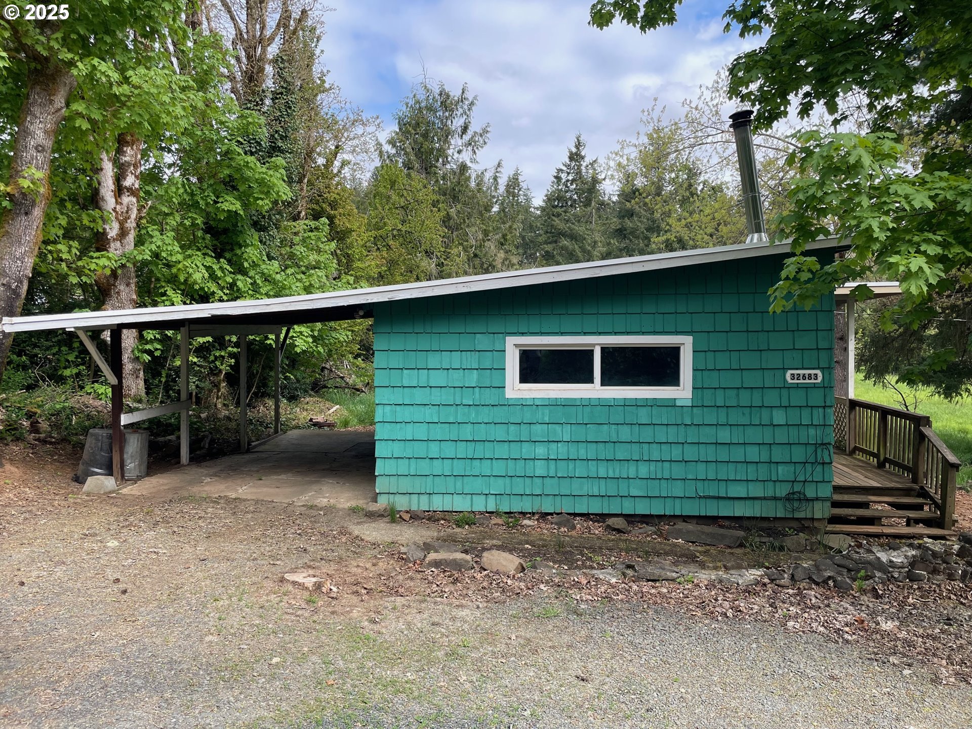 32683 West Saginaw Road Cottage Grove, OR 97424 - Photo 1 of 22 Gallery Image 1