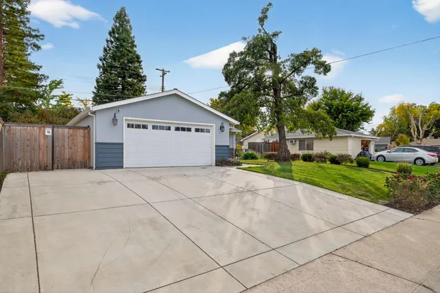 $520,000 | 6304 Edgerton Way, Carmichael, CA 95608