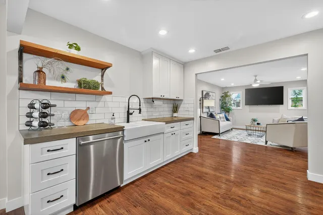 $520,000 | 6304 Edgerton Way, Carmichael, CA 95608