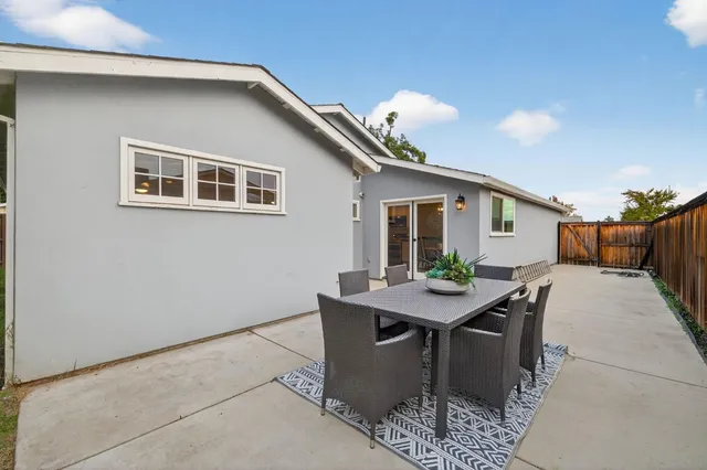 $520,000 | 6304 Edgerton Way, Carmichael, CA 95608