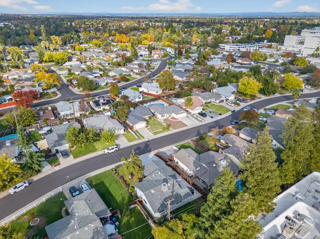 $520,000 | 6304 Edgerton Way, Carmichael, CA 95608